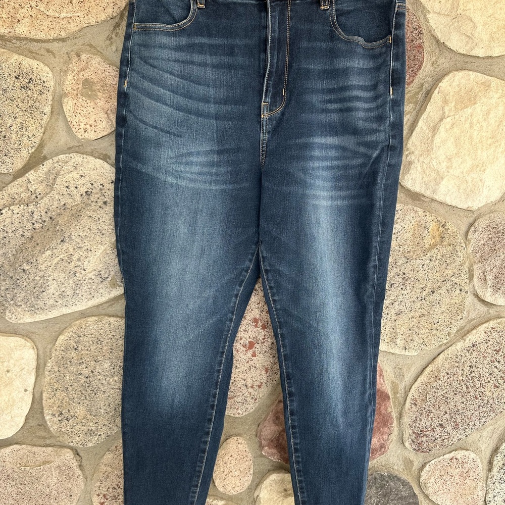 American Eagle Outfitters Dark Blue Skinny Jeans